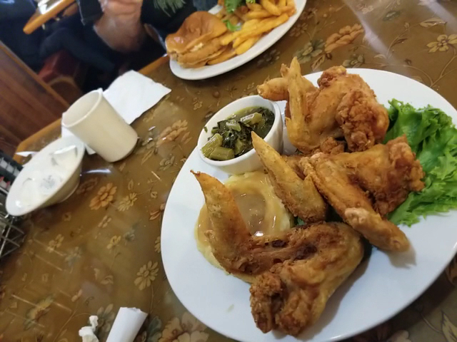 Kountry Folks Homestyle Restaurant-2