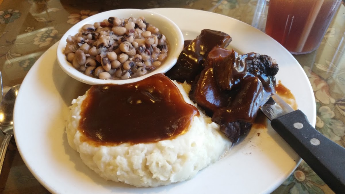 Kountry Folks Homestyle Restaurant-9